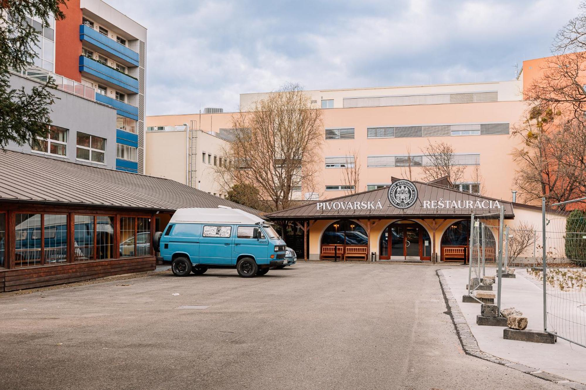 Skau 1 Old Town Family & Business Apartment Free Parking Братислава Экстерьер фото